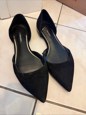 Zara Black Pointed Suede D'Orsay Flats